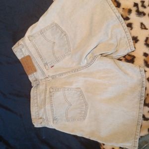Vintage Levi's shorts relaxed fit